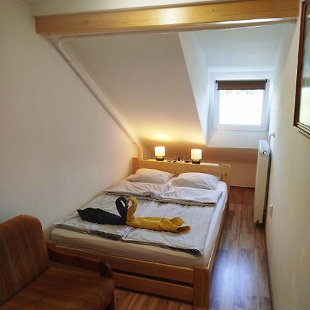 Abakusz Apartment บาลาตอนฟือเรด ภายนอก รูปภาพ
