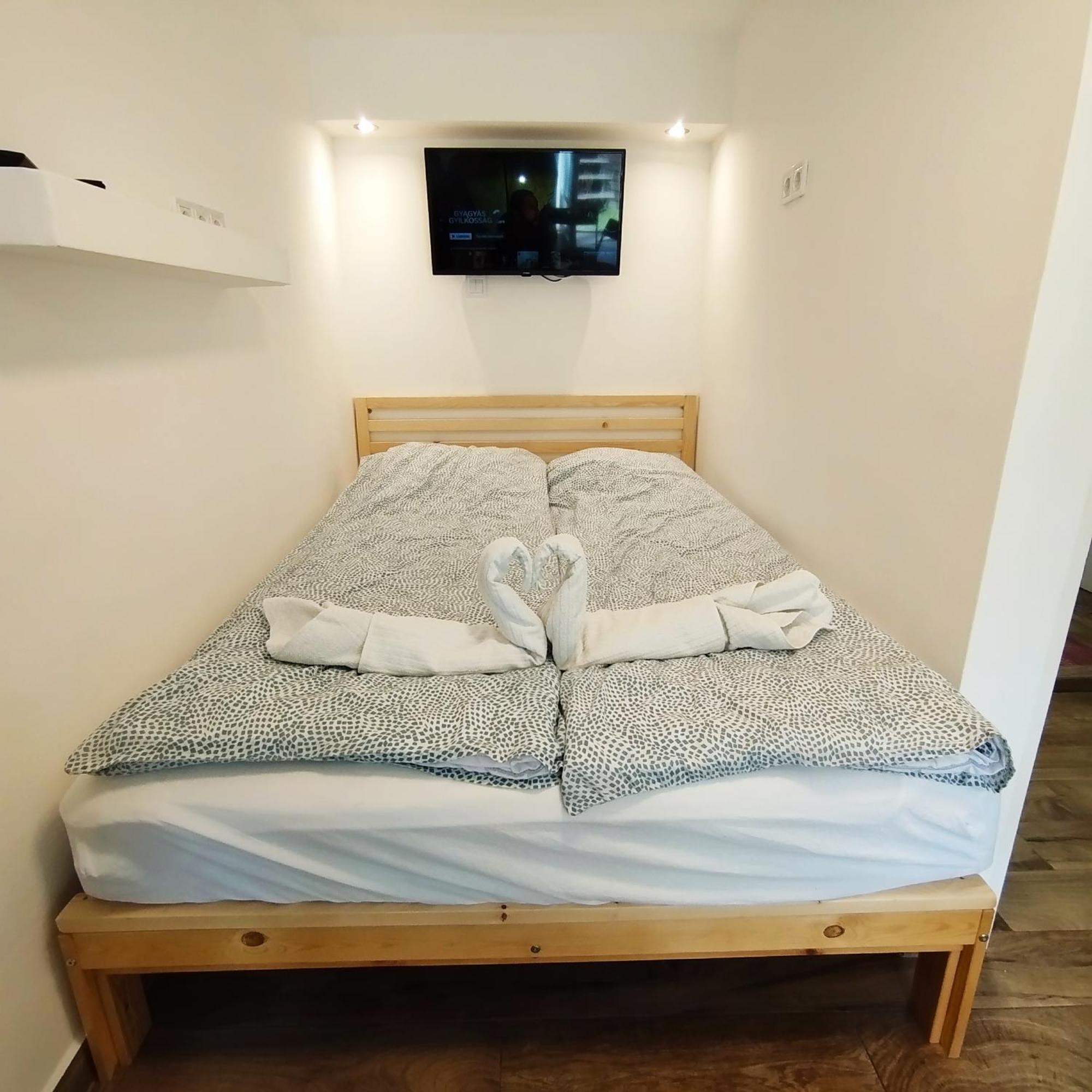Abakusz Apartment บาลาตอนฟือเรด ภายนอก รูปภาพ